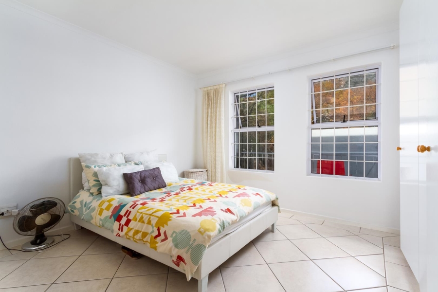 2 Bedroom Property for Sale in Oranjezicht Western Cape